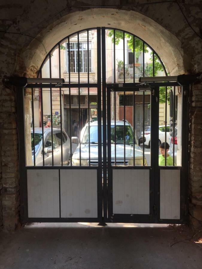 Agmashenebeli 128 Apartment Тбилиси Екстериор снимка